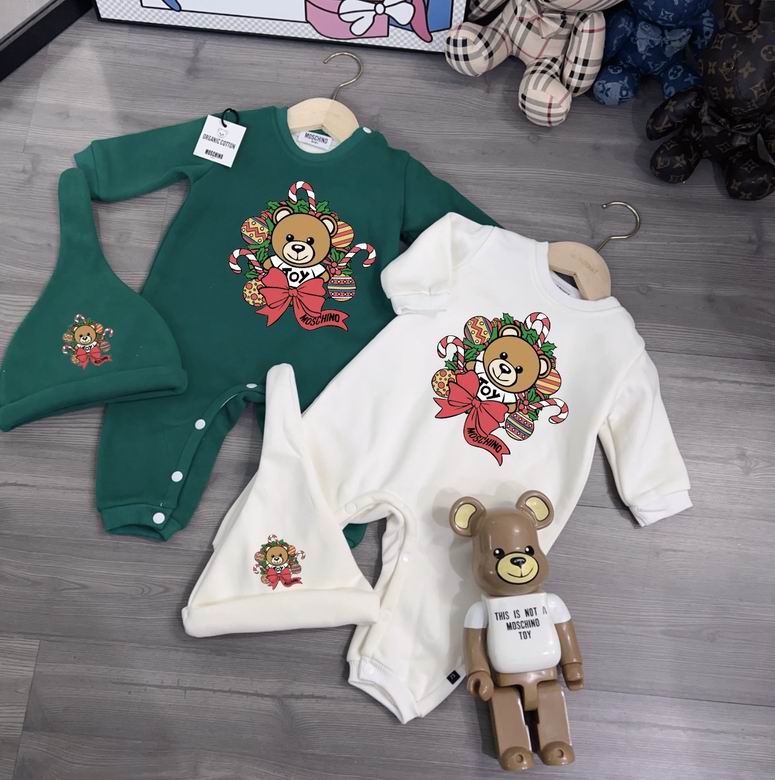 Moschino sz59 66 73 80 90 115